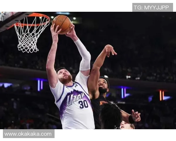 林书豪成名战第二战精彩回顾尼克斯对阵爵士的激烈对抗与历史时刻